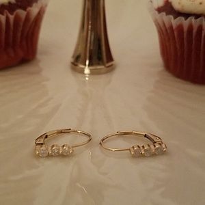 10K gold and diamond earrings with Italian clasp